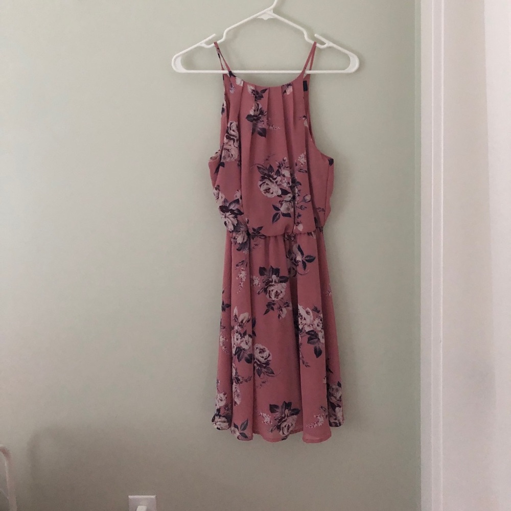 Francesca’s pink boat neck dress!